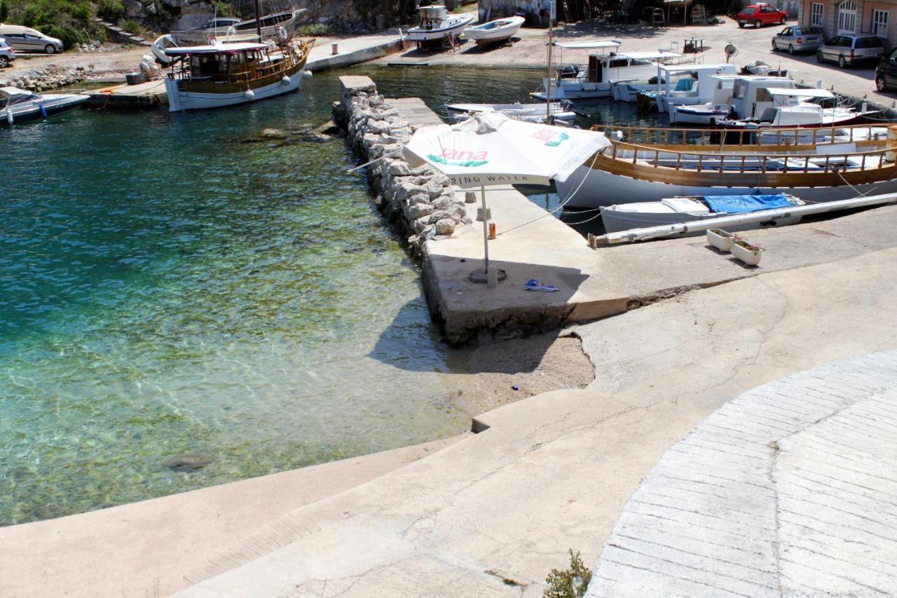 Seaside Holiday House Sali, Dugi Otok - 16128 Dış mekan fotoğraf