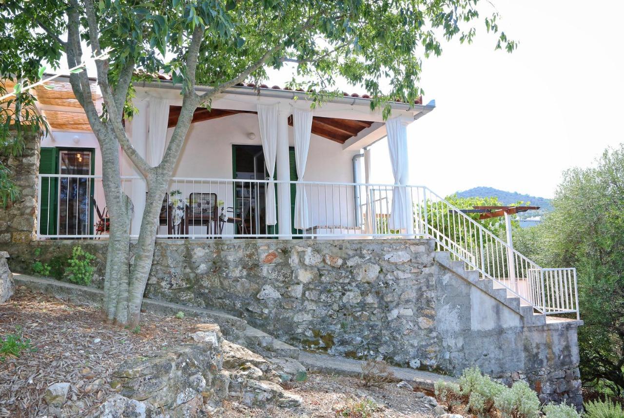 Seaside Holiday House Sali, Dugi Otok - 16128 Dış mekan fotoğraf