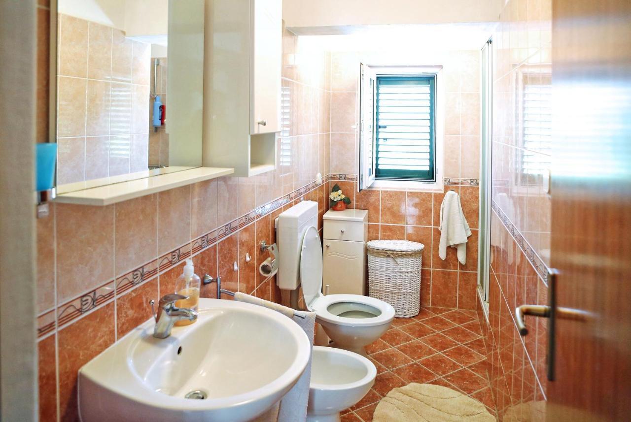 Seaside Holiday House Sali, Dugi Otok - 16128 Dış mekan fotoğraf