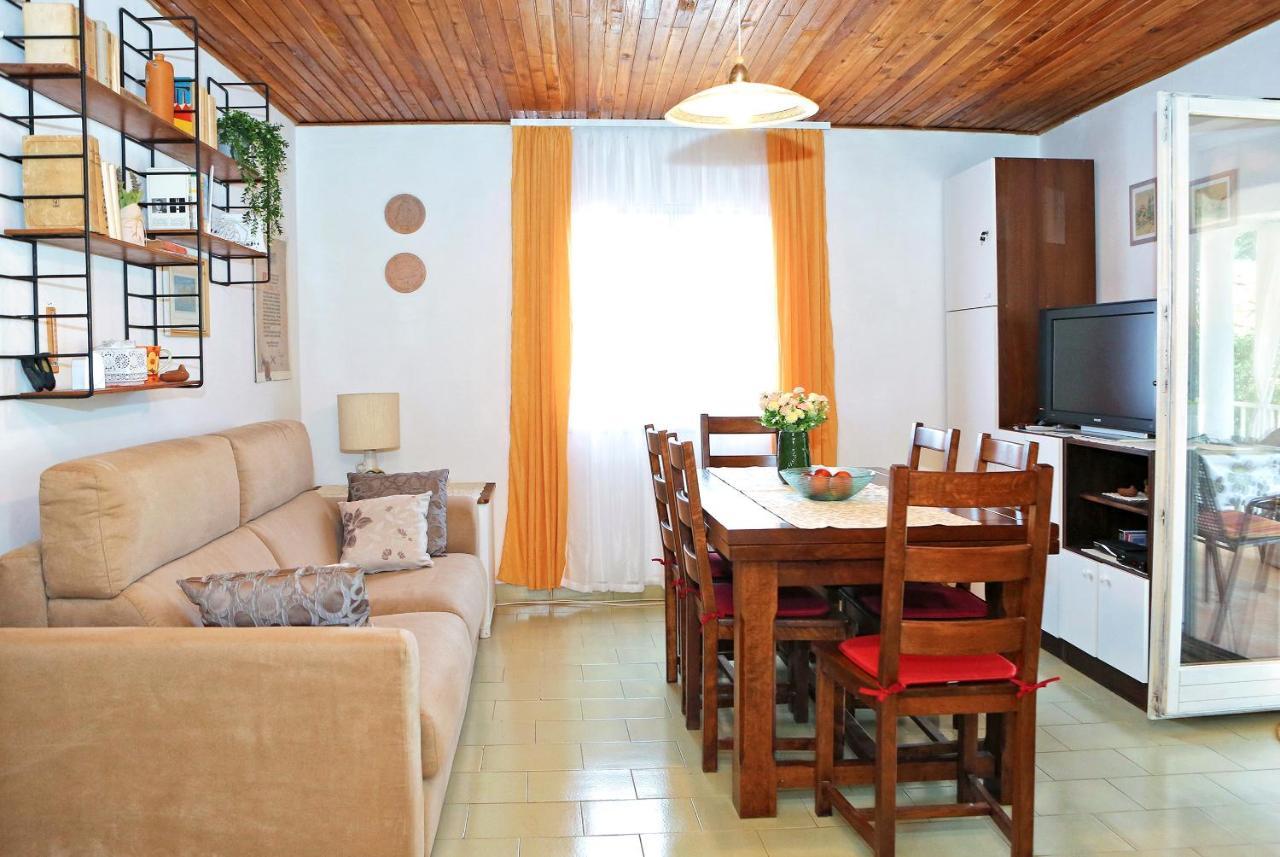 Seaside Holiday House Sali, Dugi Otok - 16128 Dış mekan fotoğraf